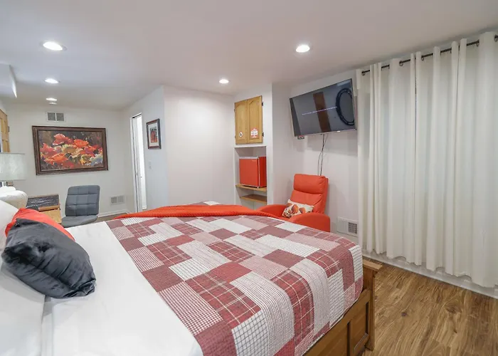 Harmony Inn, Huntley Illinois